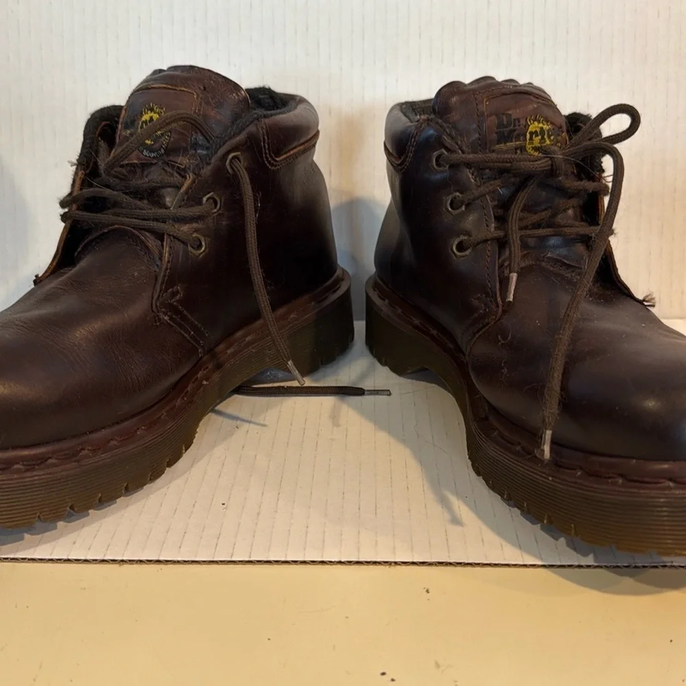 Dr. Martens Brown Leather Chukka Boots with Chunky Sole ( sz 5)
